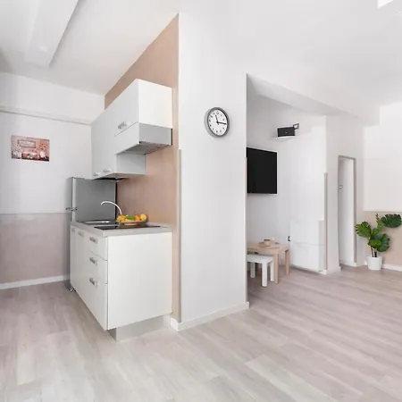 בית נופש Bros House סורנטו
